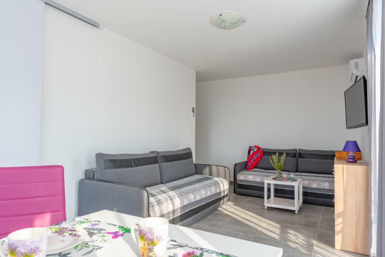 Apartmani Dalmacjia Grebaštica Exterior foto