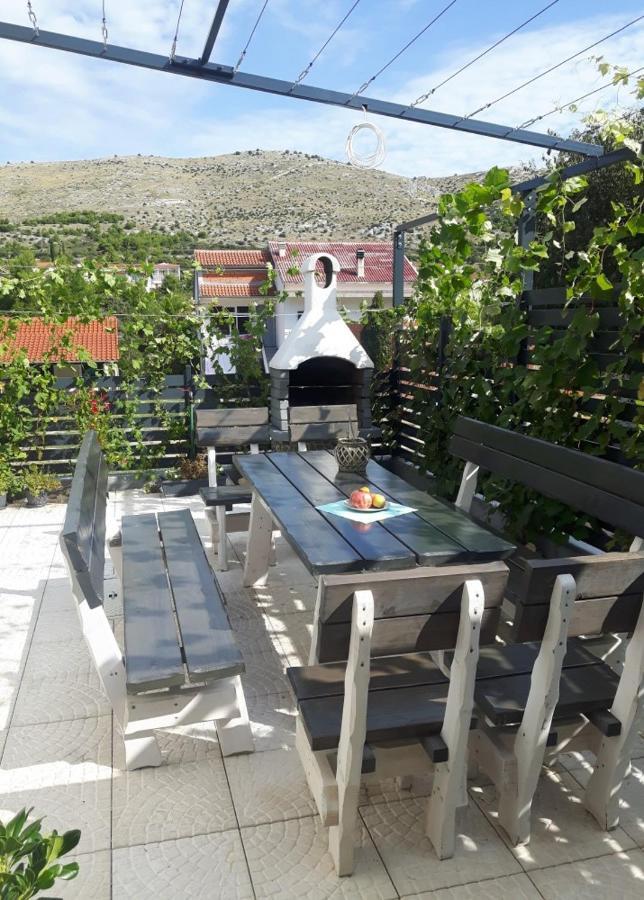 Apartmani Dalmacjia Grebaštica Exterior foto